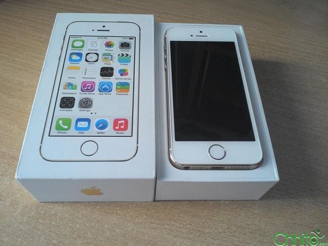Apple iPhone 5s Latest Model 32GB Gold White Smartphone New/Rs.50,300