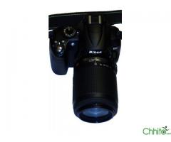 Nikon D5000 & 55-200mm VR